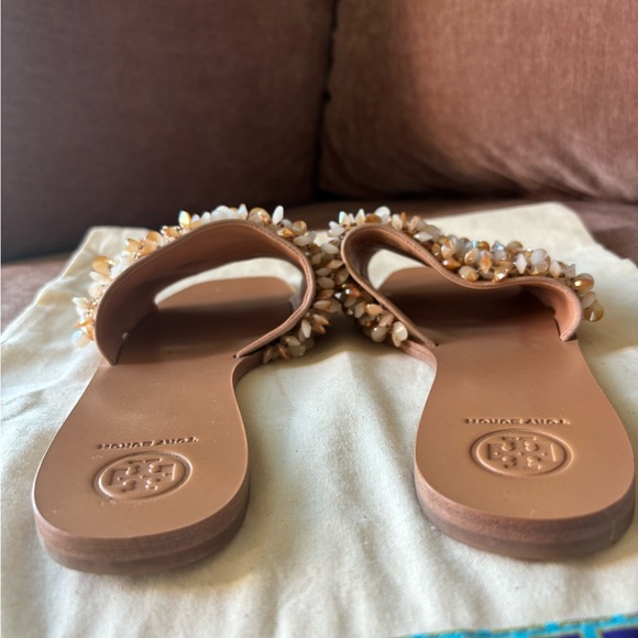 Tory Burch peach beaded flat sandals with wood sole - Picture 4 of 6